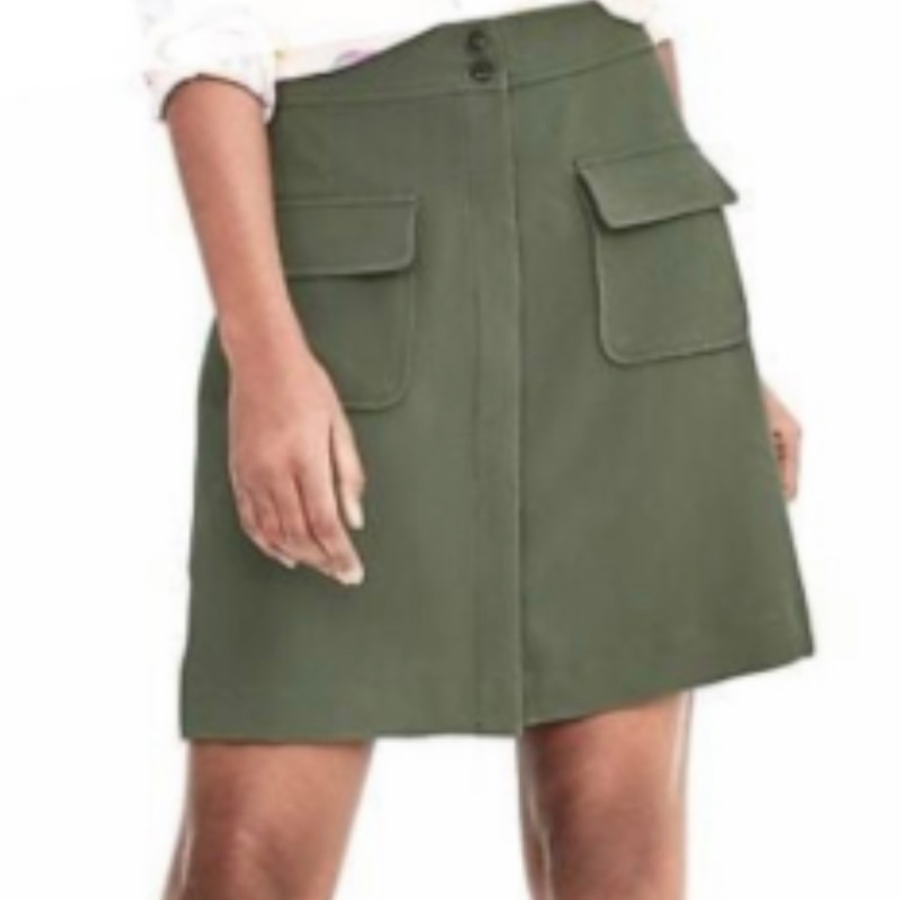 Olive green Banana Republic skirt - size 2